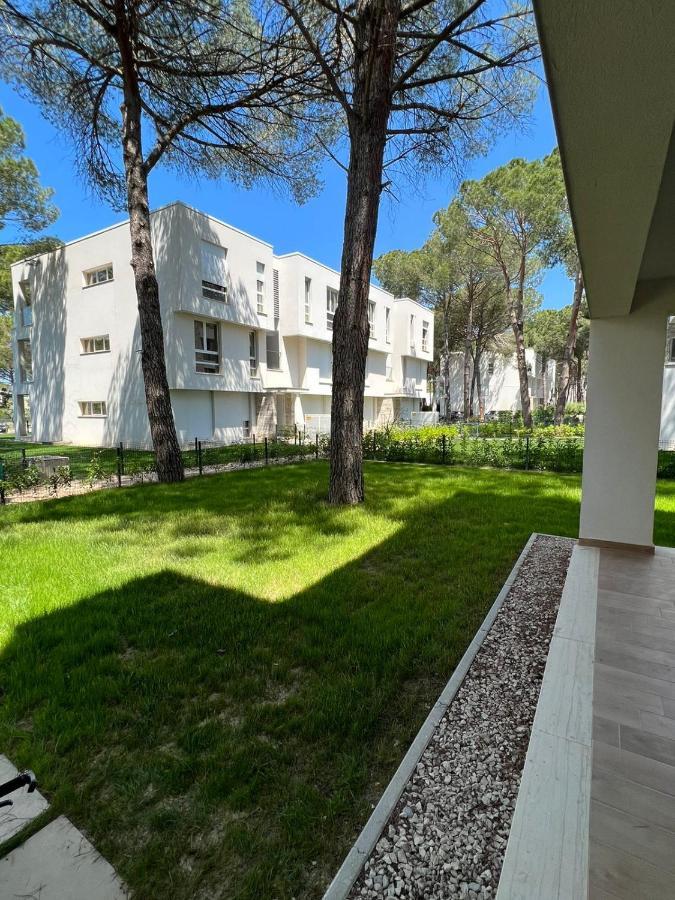 Pine Apartments At San Pietro Resort Durrës Exterior foto
