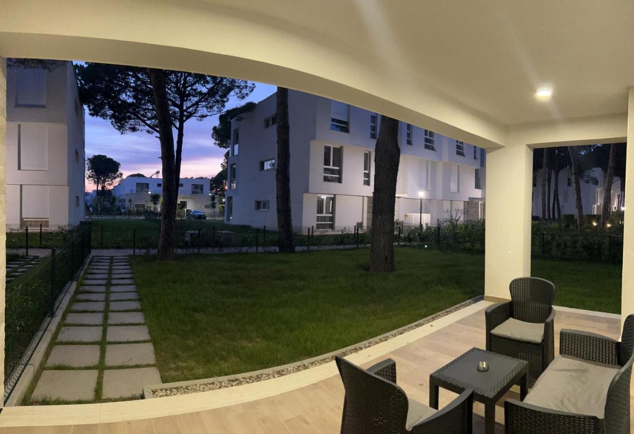 Pine Apartments At San Pietro Resort Durrës Exterior foto
